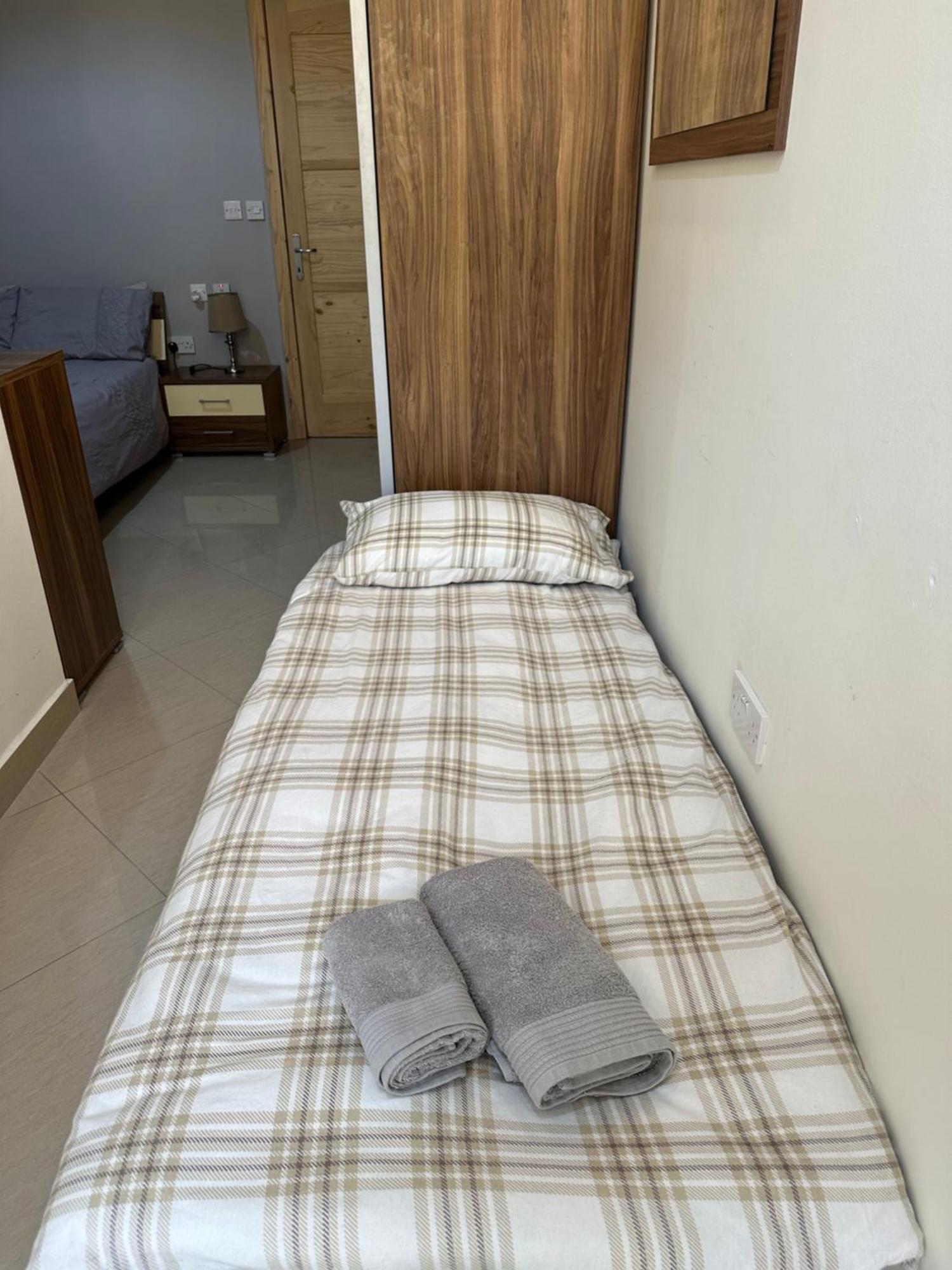 Ewa Apt - 3-Bedrooms Apt Near Sliema - St Julians Seafront Gzira Luaran gambar